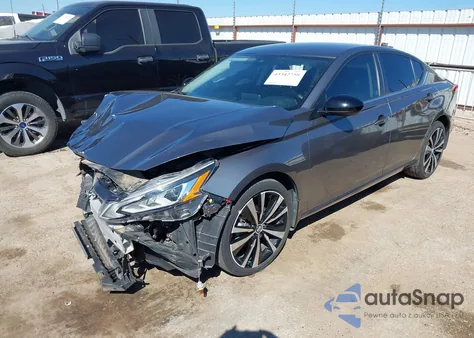 2022 Nissan Altima Sr Fwd z USA, uszkodzony, nr VIN 1N4BL4CV2NN417361